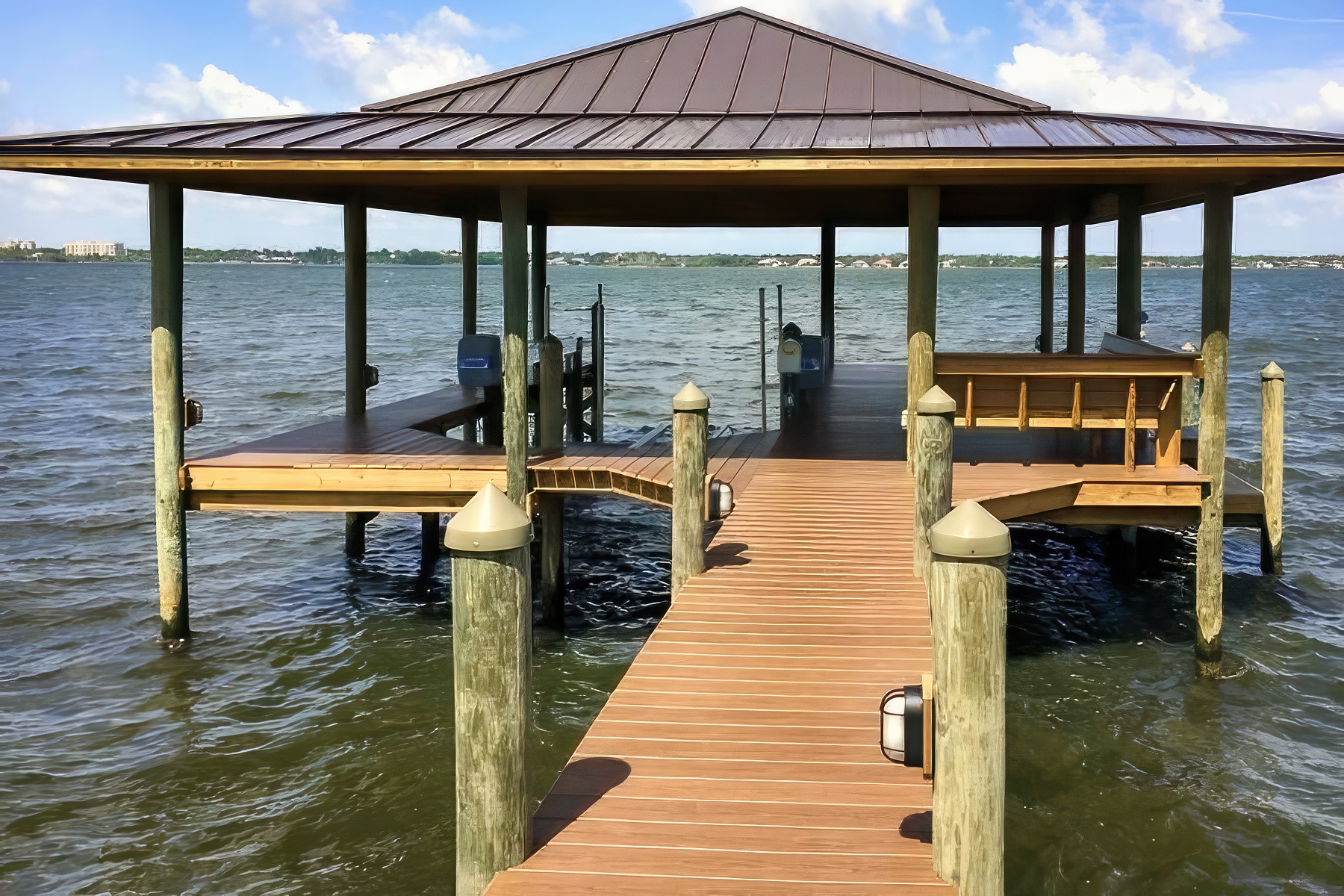 Boat Lifts in Beaumont, Texas