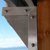 Close up of an IMM Quality side mount bracket